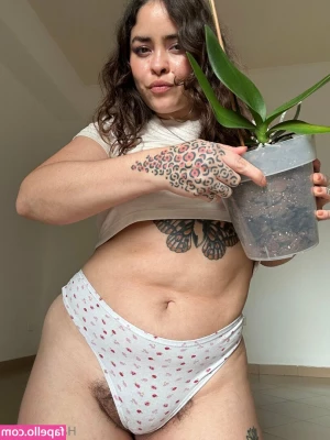 littlehairylola