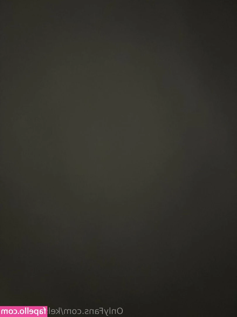 kelsmarie_girl [ kelsmarie-girl ] - Working on more content 😇