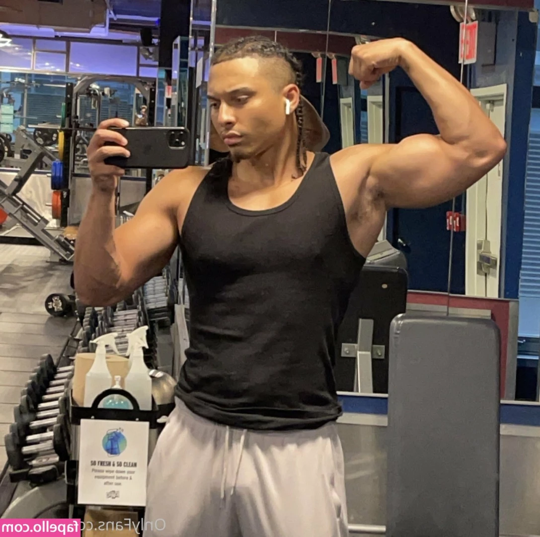 yunoxxxx - I like to watch what ur doing back there