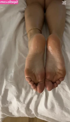 angelinaamore - A Green Clown in a black suit