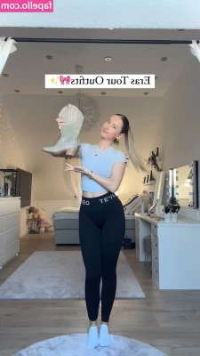 Nadine Zofia Hamleh [ nadine-zofia-hamleh ] - is white my color