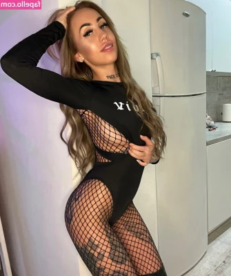 Dasha - Gym day part 1