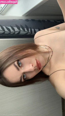 Dasha - i was finally alone yesterday  but none of the pictures i took turned