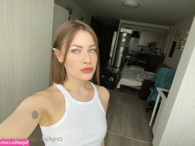 Dasha - Boobies happy titty day