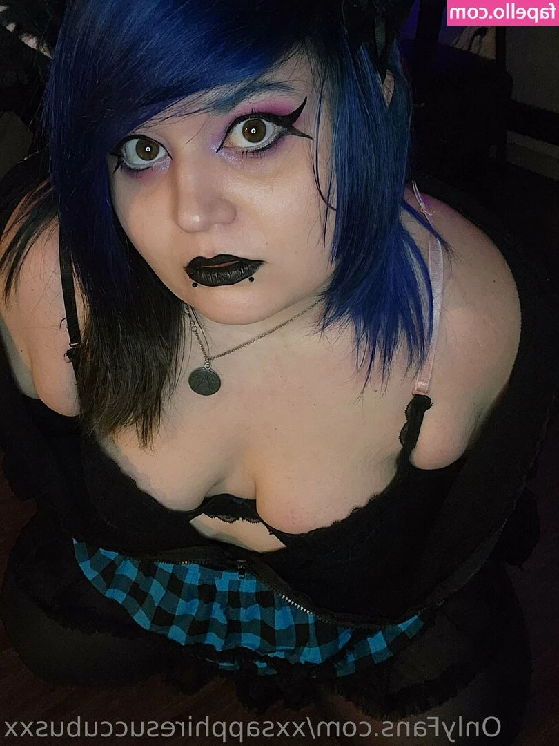 xxsapphiresuccubusxx - Hey  frohes neues Jahr erstmal  ich hoffe du bist gut reingekommen 