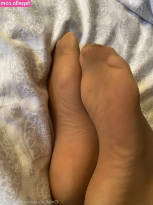 nylonskitten - Soft and sweet😘 happy Saturday