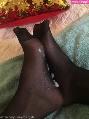 nylonskitten - I found thr lucky guy who's going to cover my glasses in cum this