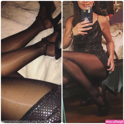 nylonskitten - Enjoy your evening babes 😘 it’s time for Netflix and chill..😏