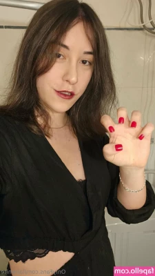 laliwhite - Just some pics from your friendly neighbor