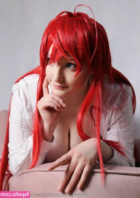 buttercupbunnyfree - Going to play some Diablo. I've got this week's set scheduled to send
