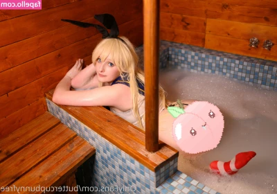 buttercupbunnyfree - I was shopping today and I wanted to try sex in the fitting room. My