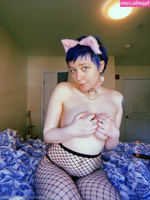 filomenastar - Should i show my face more often