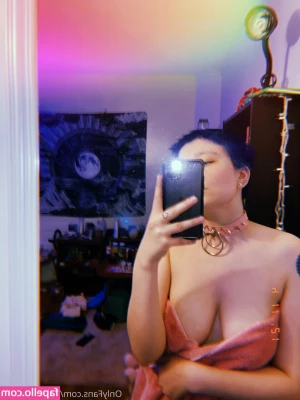 filomenastar - Finally I m 18 so now you watch me take it all off