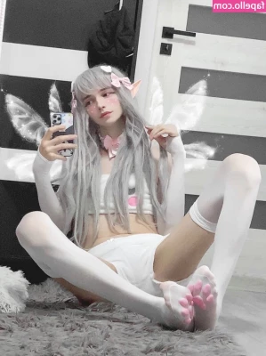  [ nymphel ] - Do I have any nylon lovers? Do we need more content like this?
