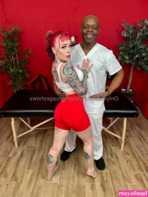 themassageshows - IT S  IN  YOUR  INBOX    lt 3