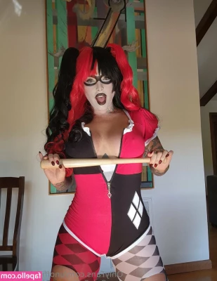 unofficialchristy - Sexy in rood!