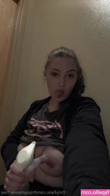 trippymoose.free [ trippymoose-free ] - I m excited to share with you my sexy costumes     Counting down to