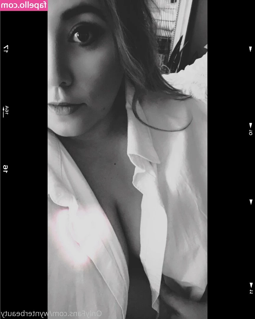 wynterbeauty21 - Some solo fun