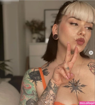 Miezekatz Caro [ miezekatz-caro ] - Cuando amas de verdad  nunca dudes en dar amor a esa persona que en