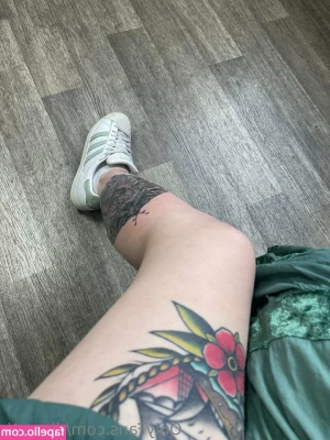 dbzgoth - planeando un viaje con mi amiga @feetpocahontas la pasamos increíble