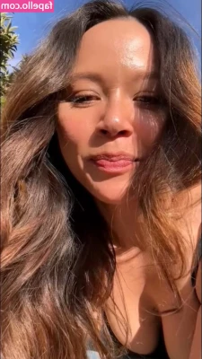 Melissa O'Neil [ melissa-o-039-neil ] - Scheiß auf alle anderen Adventskalender  Schokolade macht dich eh