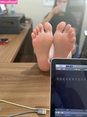 sofialutfree - It’s my birthday week, 46 ! any acts of kindness are appreciated, I
