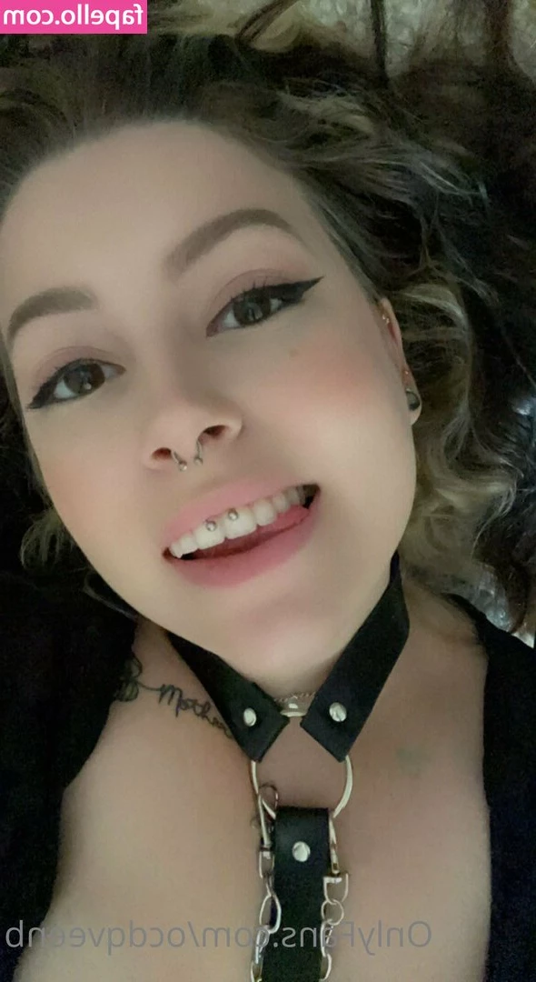  [ ocdqveenb ] - Am I the only with a booty fetish