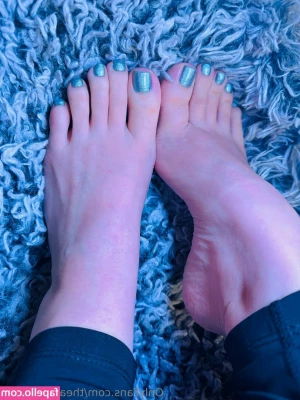 theashleyfancy - Me regalarías una flor