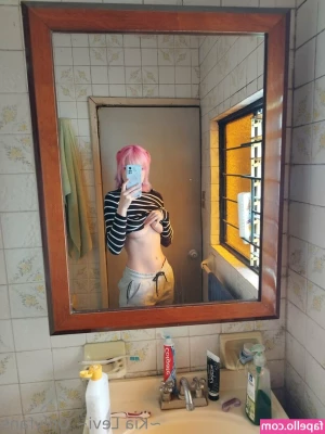 kialevi - 💋💋 NEW GFE DILDO JOI 💋💋 I love showing of my tight body