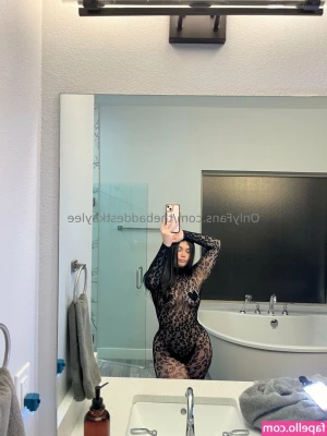Thebaddestkaylee [ thebaddestkaylee-1 ] - Also  as you might have already understood  I m in love with my new