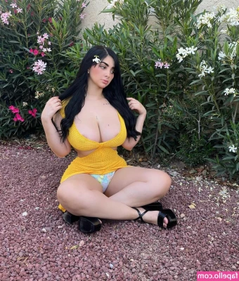 Vanessa Bazan - Some of the photos I took before my IRL just dance stream this