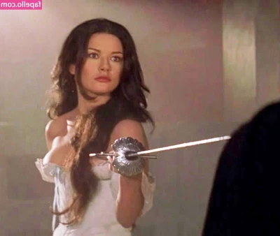 Catherine Zeta-Jones [ catherine-zeta-jones ] - You're the only one who cheers me up when you write!💯☺❤