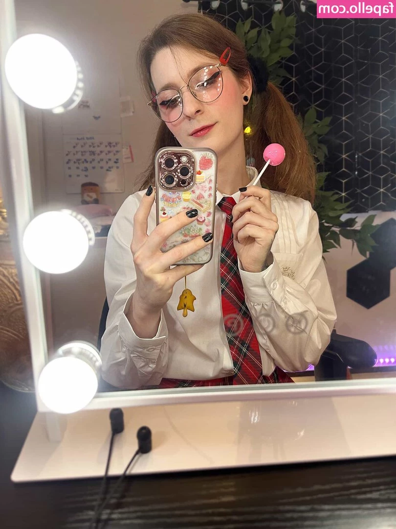 RebiSenpai - I had so much fun in that shower hehe  Here are some pics of me