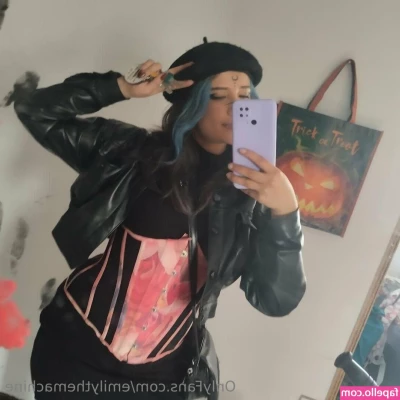 emilythemachine - our boobies look cute when they touch lol @honeyjasmine4