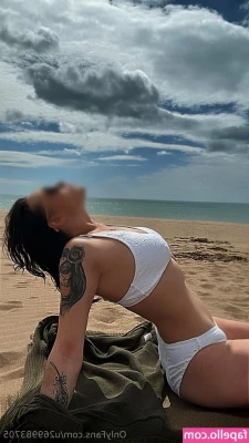blacklady90 - Playing with my new toy 🤤  4 minutes 29 seconds