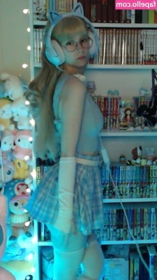 Skymi_chan [ skymi-chan ] - I LOVE being a dirty little girl for you daddy .. what would you do