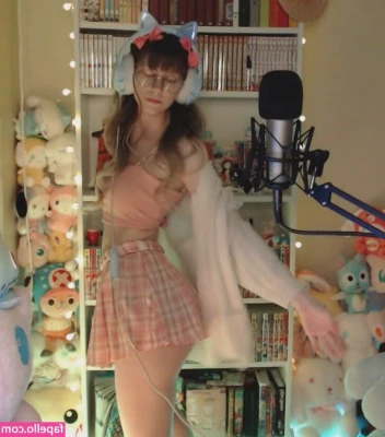 Skymi_chan [ skymi-chan ] - Quieres que use esta lencería cuando nos veamos