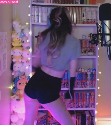 Skymi_chan [ skymi-chan ] - Your next door homewrecker fav  Would you cheat your wife or