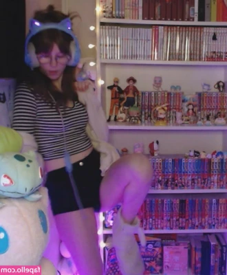 Skymi_chan [ skymi-chan ] - Asshole Winking/Twerking 8:27 My fat ass can do a lot if tricks.. Ass