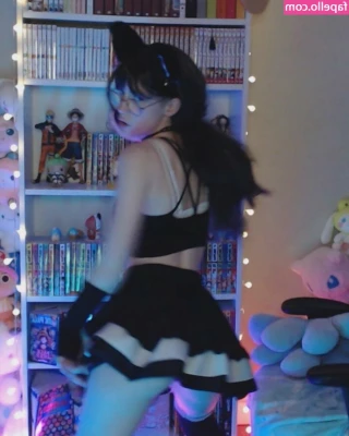Skymi_chan [ skymi-chan ] - hello my babies  I m in trouble  would you like to help me
