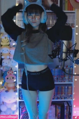 Skymi_chan [ skymi-chan ] - Boobie play