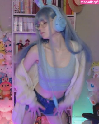 Skymi_chan [ skymi-chan ] - https onlyfans com ref 93155260 want to see what s underneath  Go to