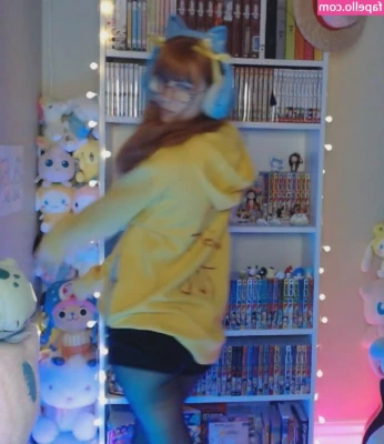 Skymi_chan [ skymi-chan ] - Been making Aheago pics and Video Trend   Message me to make yours