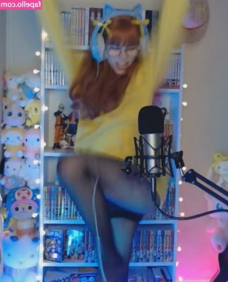 Skymi_chan [ skymi-chan ] - make this pussy purr 😻