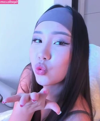 Lina Tyan [ lina-tyan ] - Hello  Where s the dick I ordered  I need it now
