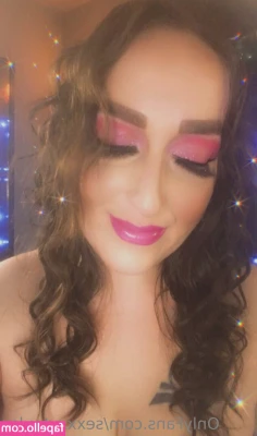 sexxxytaylor - Aww christmas went by fast af  Hope you all had a splendid time