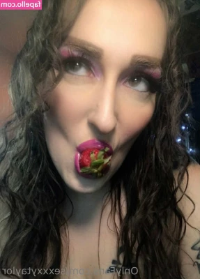 sexxxytaylor - For you only