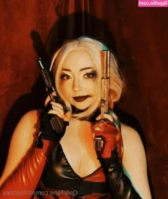 milescries - Hoshino Ai is ready for a VIP fan meeting Tip $25 and DM me "VIP" to