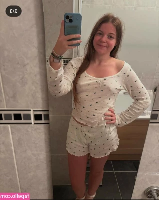 Tambourinexoxo - Would you like to give me your ***semen on my tits?***😋 . te