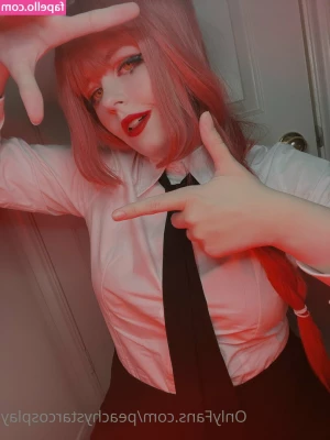 peachystarcosplay - Trying to ram this dildo down my throat